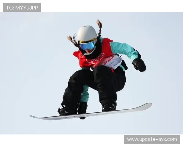 单板滑雪女将完成反向旋转动作历史首次